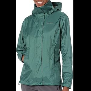 Marmot Women's Green rain Jacket